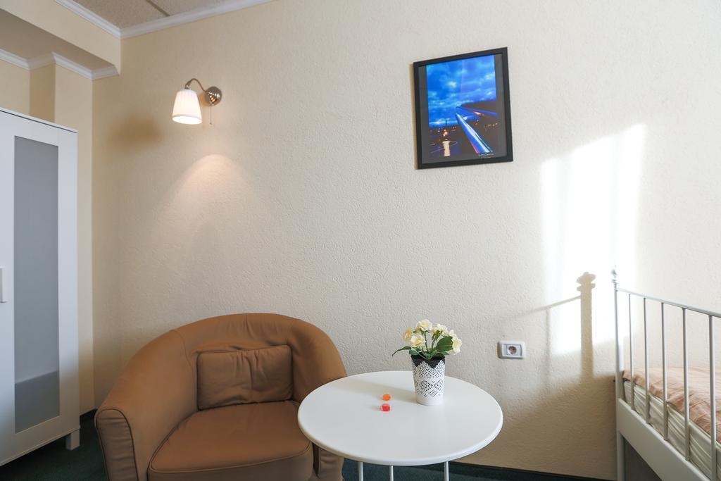Haţeg Artmotel & Bistro חדר תמונה