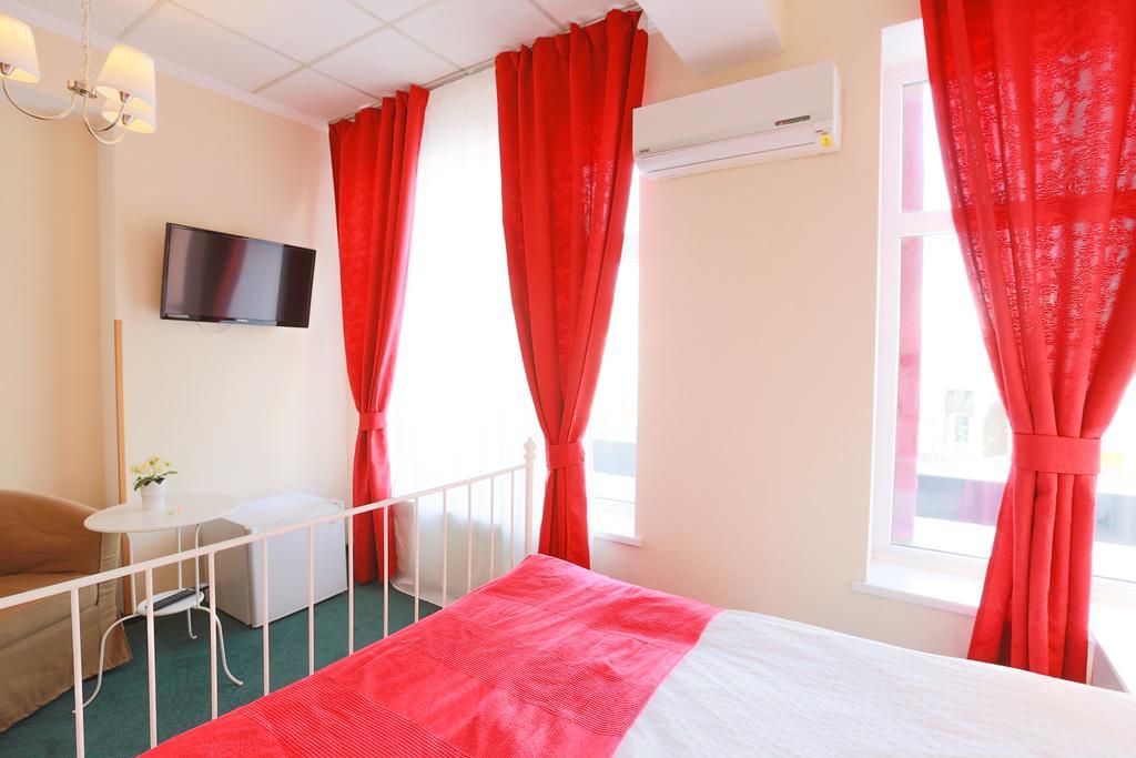 Haţeg Artmotel & Bistro חדר תמונה