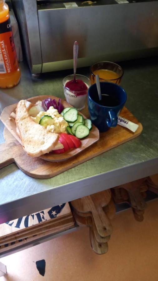 Haţeg Artmotel & Bistro מראה חיצוני תמונה