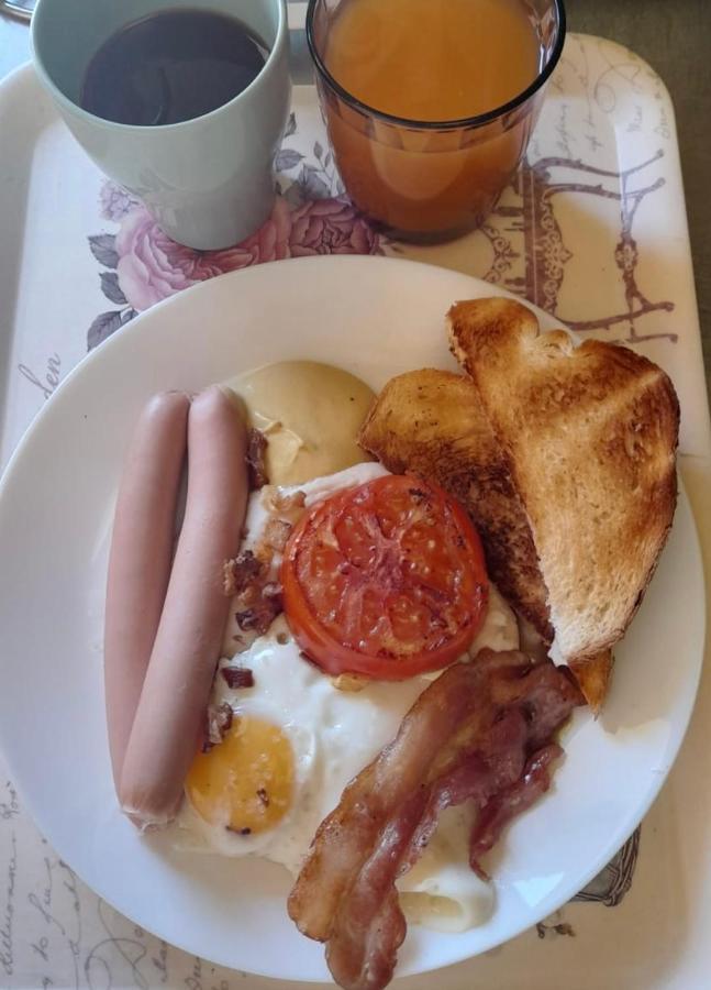 Haţeg Artmotel & Bistro מראה חיצוני תמונה